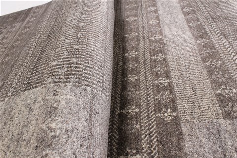 Modern Brown Runner Hand Knotted 26 X 911 Area Rug 250-22652 Image 8