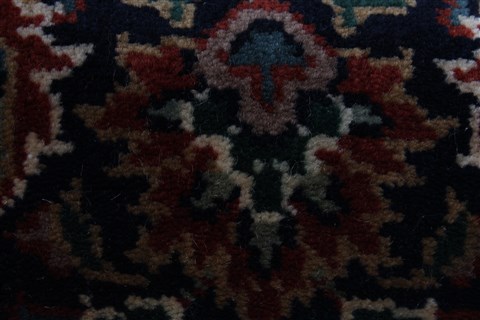 Agra Blue Runner Hand Knotted 28 X 100 Area Rug 250-22669 Image 9