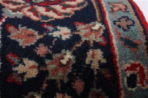 Agra Red Runner Hand Knotted 28 X 101 Area Rug 250-22691 Image 14
