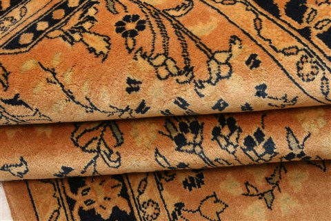 Sarouk Beige Hand Knotted 40 X 74 Area Rug 100-22725 Image 5