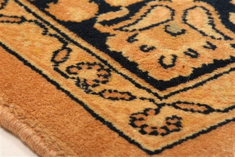 Sarouk Beige Hand Knotted 40 X 74 Area Rug 100-22725 Image 9