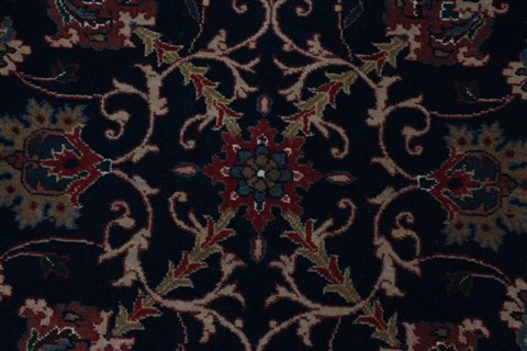 Semnan Blue Runner Hand Knotted 26 X 120 Area Rug 250-22771 Image 4