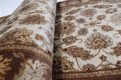 Kashan Beige Runner Hand Knotted 27 X 1110 Area Rug 250-22796 Image 9