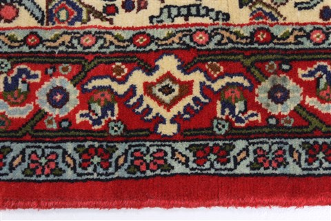 Sanandaj Beige Runner Hand Knotted 31 X 126 Area Rug 250-22799 Image 2