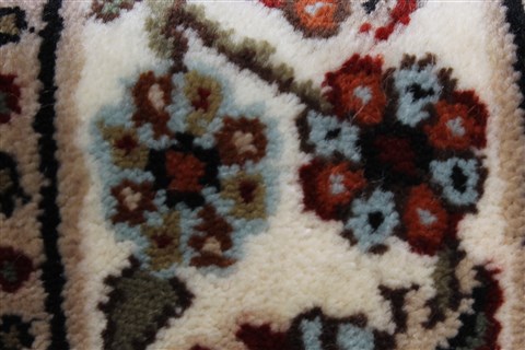 Sarouk Brown Runner Hand Knotted 26 X 124 Area Rug 250-22820 Image 8