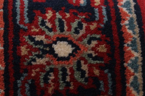 Semnan Red Runner Hand Knotted 25 X 910 Area Rug 250-22922 Image 12