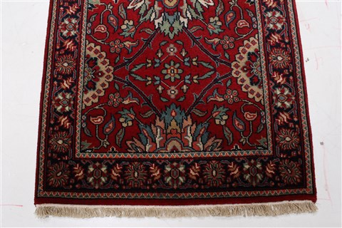 Semnan Red Runner Hand Knotted 25 X 910 Area Rug 250-22922 Image 8