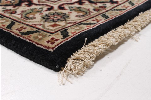 Herati Black Runner Hand Knotted 26 X 90 Area Rug 250-22932 Image 4