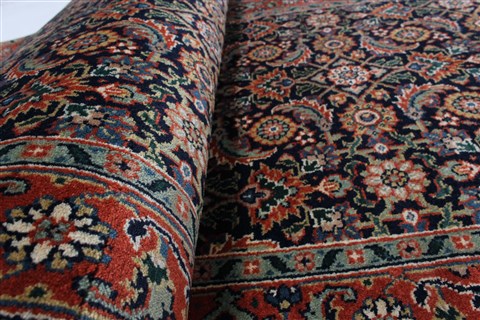Semnan Blue Runner Hand Knotted 27 X 99 Area Rug 250-22934 Image 11