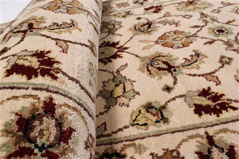 Kashan Beige Runner Hand Knotted 26 X 911 Area Rug 250-22946 Image 8