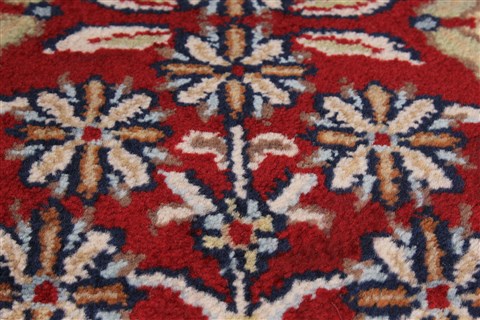 Sarouk Red Runner Hand Knotted 26 X 100 Area Rug 250-22974 Image 6