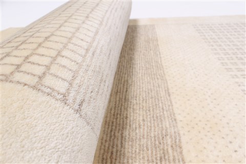 Gabbeh Beige Runner Hand Knotted 25 X 99 Area Rug 250-22990 Image 7