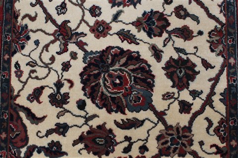 Semnan Beige Runner Hand Knotted 28 X 99 Area Rug 250-22999 Image 2