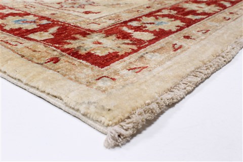 Pishavar Beige Runner Hand Knotted 29 X 107  Area Rug 250-23026 Image 4