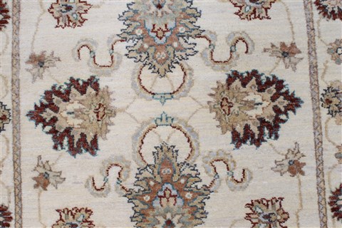 Ziegler Beige Runner Hand Knotted 27 X 104 Area Rug 250-23058 Image 3