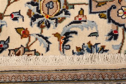 Kashan Beige Hand Knotted 63 X 101 Area Rug 100-23112 Image 10