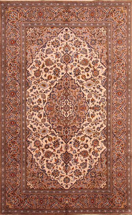 Kashan Beige Hand Knotted 63 X 101 Area Rug 100-23112 Image 0