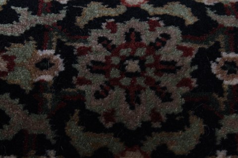 Herati Black Runner Hand Knotted 26 X 910 Area Rug 250-23122 Image 6