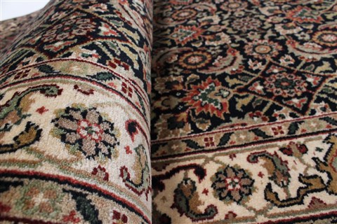 Herati Black Runner Hand Knotted 26 X 910 Area Rug 250-23122 Image 9