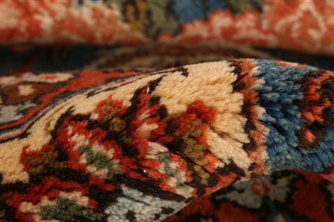 Bakhtiar Red Hand Knotted 610 X 104 Area Rug 100-23123 Image 1