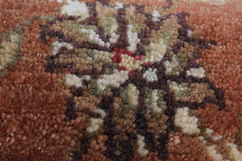 Kashan Beige Runner Hand Knotted 27 X 101 Area Rug 250-23136 Image 11