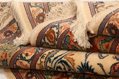 Kashmar Beige Hand Knotted 68 X 107 Area Rug 100-23212 Image 5
