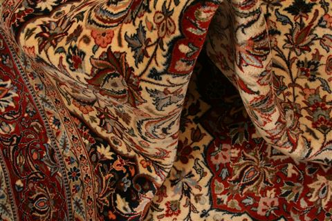 Sarouk Beige Hand Knotted 69 X 910 Area Rug 100-23236 Image 2