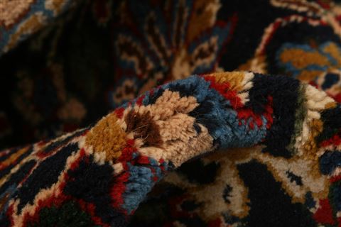Sarouk Red Hand Knotted 611 X 102 Area Rug 100-23280 Image 1