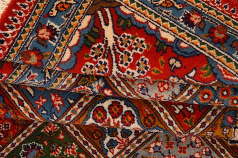 Mood Red Hand Knotted 67 X 93 Area Rug 100-23283 Image 3
