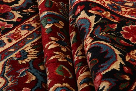 Yazd Red Hand Knotted 610 X 100 Area Rug 100-23313 Image 3