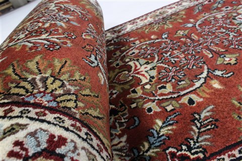 Semnan Brown Runner Hand Knotted 25 X 80 Area Rug 250-23341 Image 8