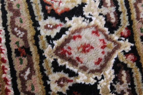 Kashmir Black Runner Hand Knotted 29 X 80 Area Rug 250-23389 Image 9