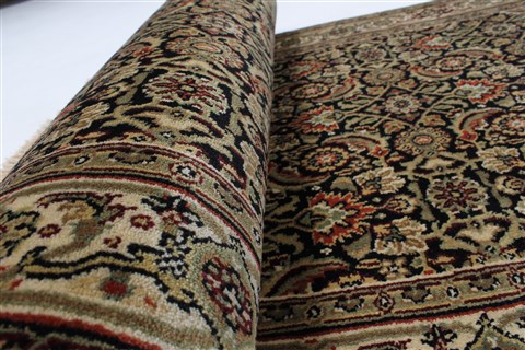 Herati Black Runner Hand Knotted 28 X 710 Area Rug 250-23390 Image 12