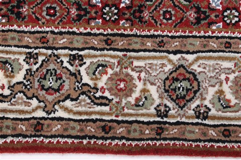 Bidjar Red Runner Hand Knotted 28 X 84  Area Rug 250-23391 Image 3