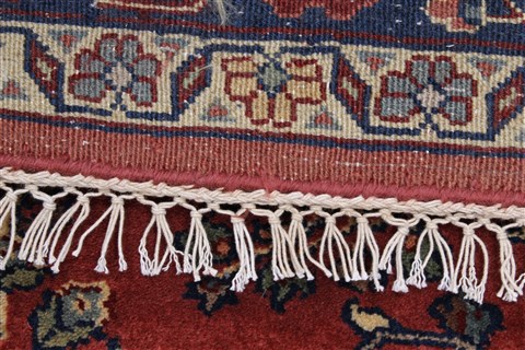 Sarouk Red Octagon Hand Knotted 50 X 50 Area Rug 250-23412 Image 1