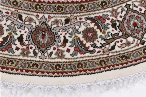 Tabriz Beige Round Hand Knotted 51 X 51 Area Rug 250-23425 Image 3