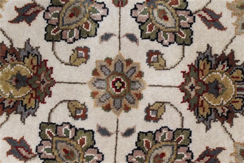 Kashmar Beige Round Hand Knotted 50 X 50 Area Rug 250-23428 Image 5