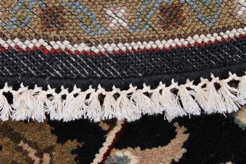 Kashmar Black Round Hand Knotted 411 X 50 Area Rug 250-23445 Image 3