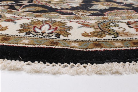 Kashmar Black Round Hand Knotted 411 X 50 Area Rug 250-23445 Image 8