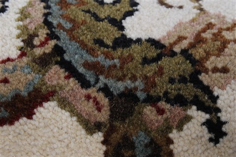 Kashmar Black Round Hand Knotted 411 X 50 Area Rug 250-23445 Image 9