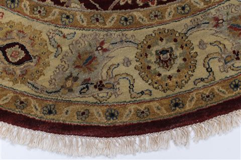 Semnan Red Round Hand Knotted 50 X 50 Area Rug 250-23454 Image 3