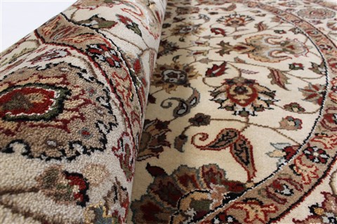 Kashmar Beige Round Hand Knotted 52 X 52 Area Rug 250-23460 Image 9