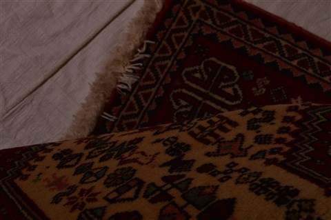 Abadeh Beige Square Hand Knotted 22 X 25 Area Rug 100-23461 Image 4
