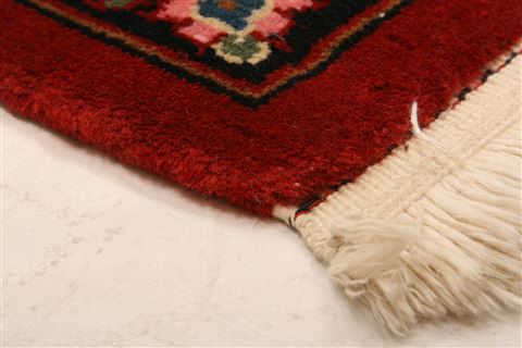 Tabriz Red Hand Knotted 65 X 97 Area Rug 100-23476 Image 9