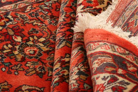 Sarouk Red Square Hand Knotted 70 X 72 Area Rug 100-23481 Image 2