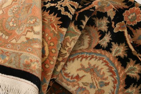 Tabriz Red Hand Knotted 67 X 91 Area Rug 100-23486 Image 2