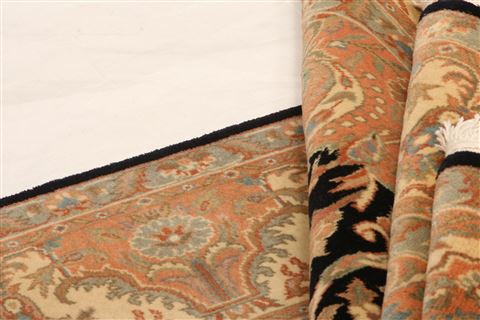 Tabriz Red Hand Knotted 67 X 91 Area Rug 100-23486 Image 4