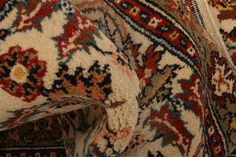 Sarouk Beige Runner Hand Knotted 28 X 108 Area Rug 100-23492 Image 2