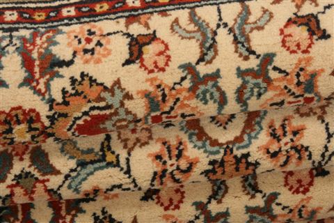 Sarouk Beige Runner Hand Knotted 28 X 108 Area Rug 100-23492 Image 5