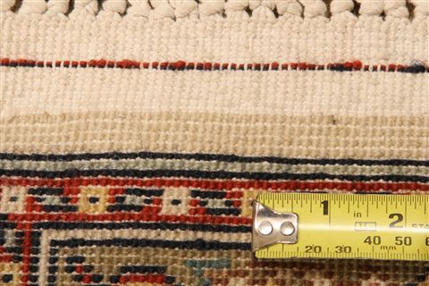 Sarouk Beige Runner Hand Knotted 28 X 108 Area Rug 100-23492 Image 7